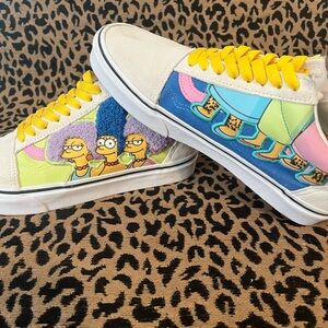 Simpsons X Vans. Limited edition. Patty and Selma Bouvier. 9w 7.5m
